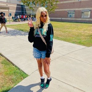 Meet your Posher, Treasure